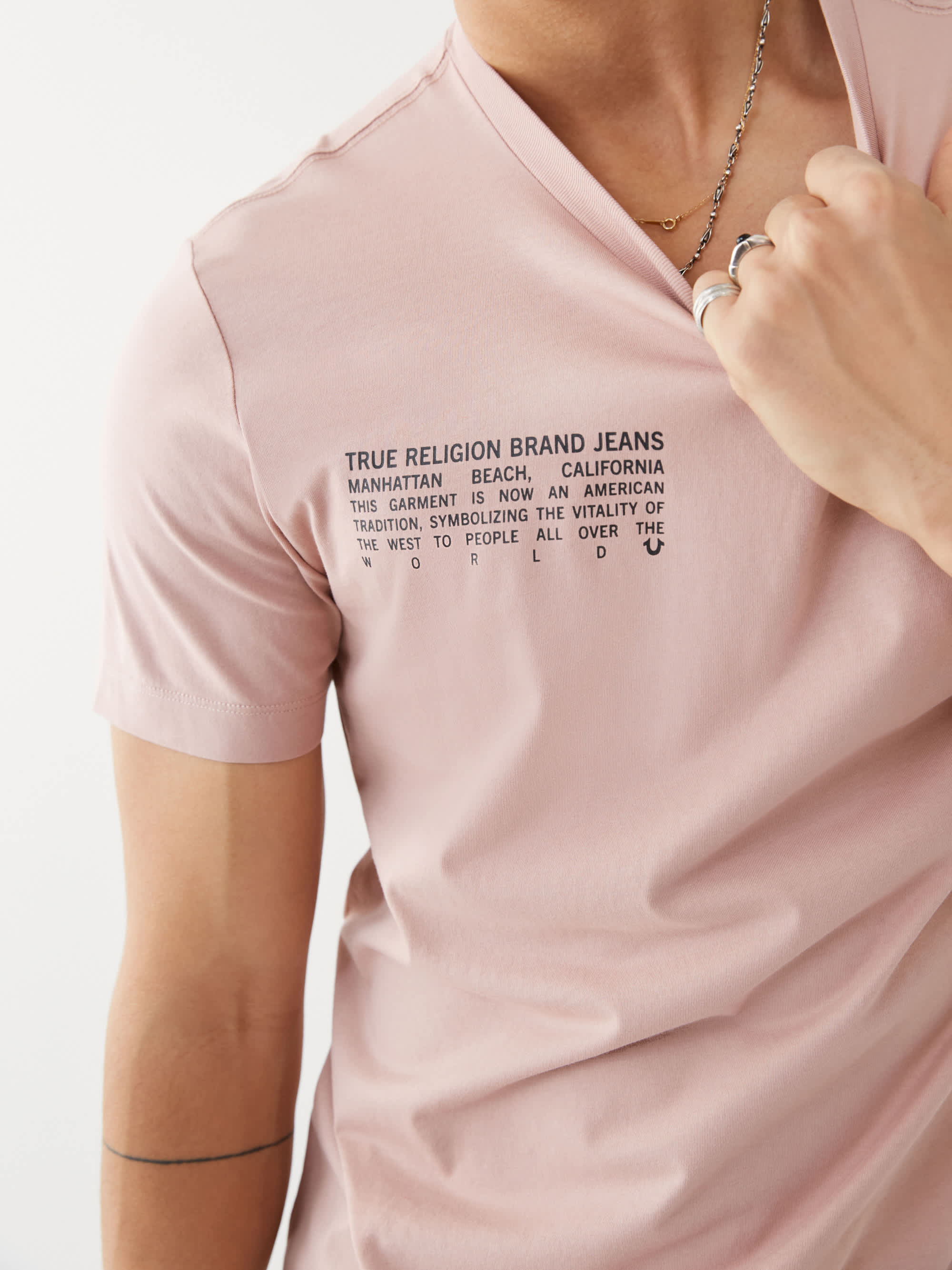 TRUE WORLD TEE
