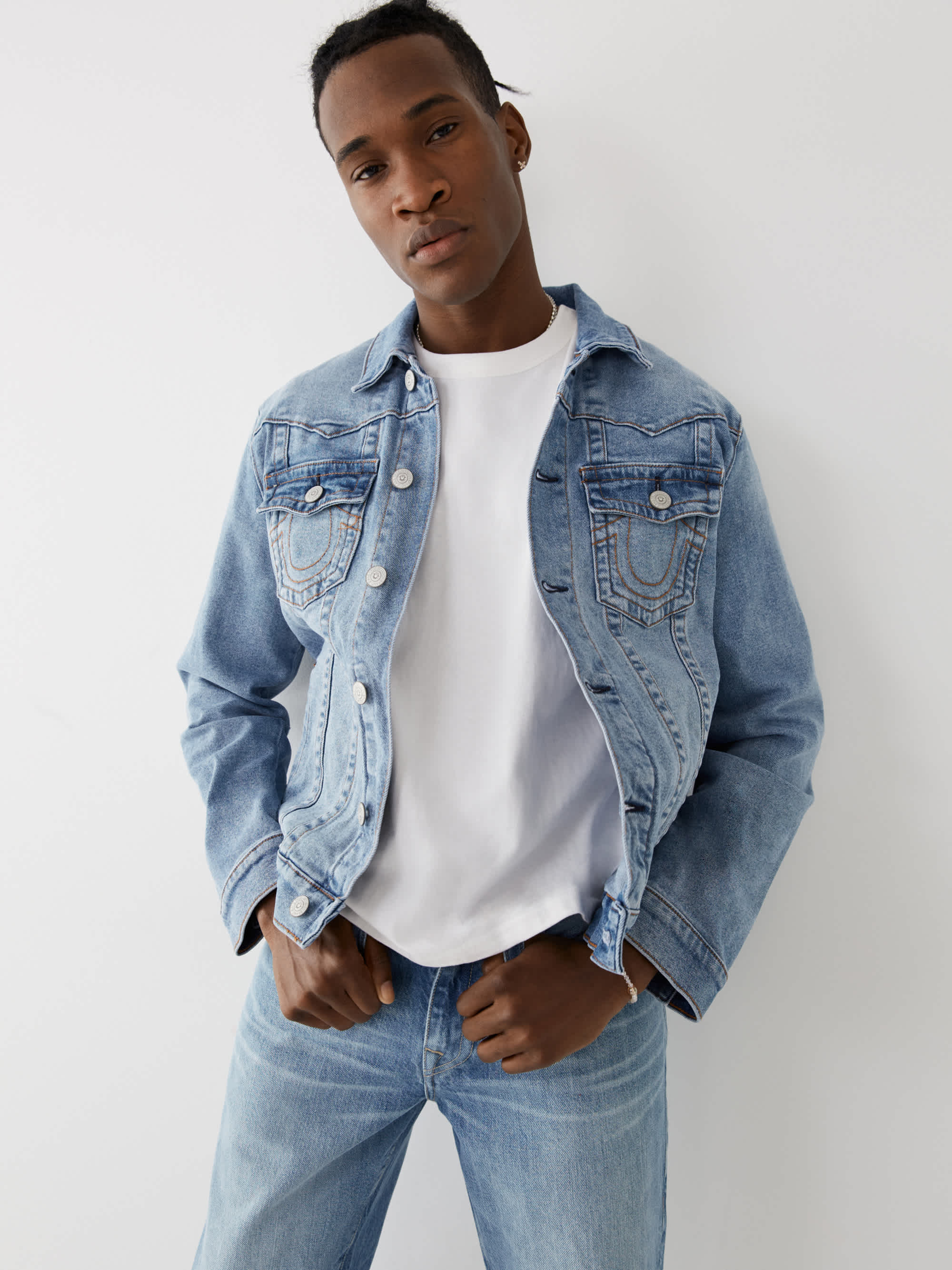 DENIM JACKET