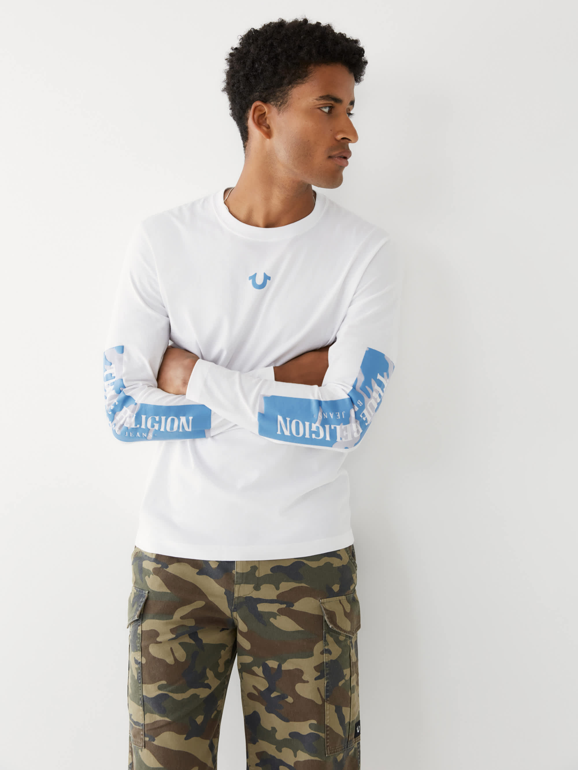 LONG SLEEVE LOGO TEE