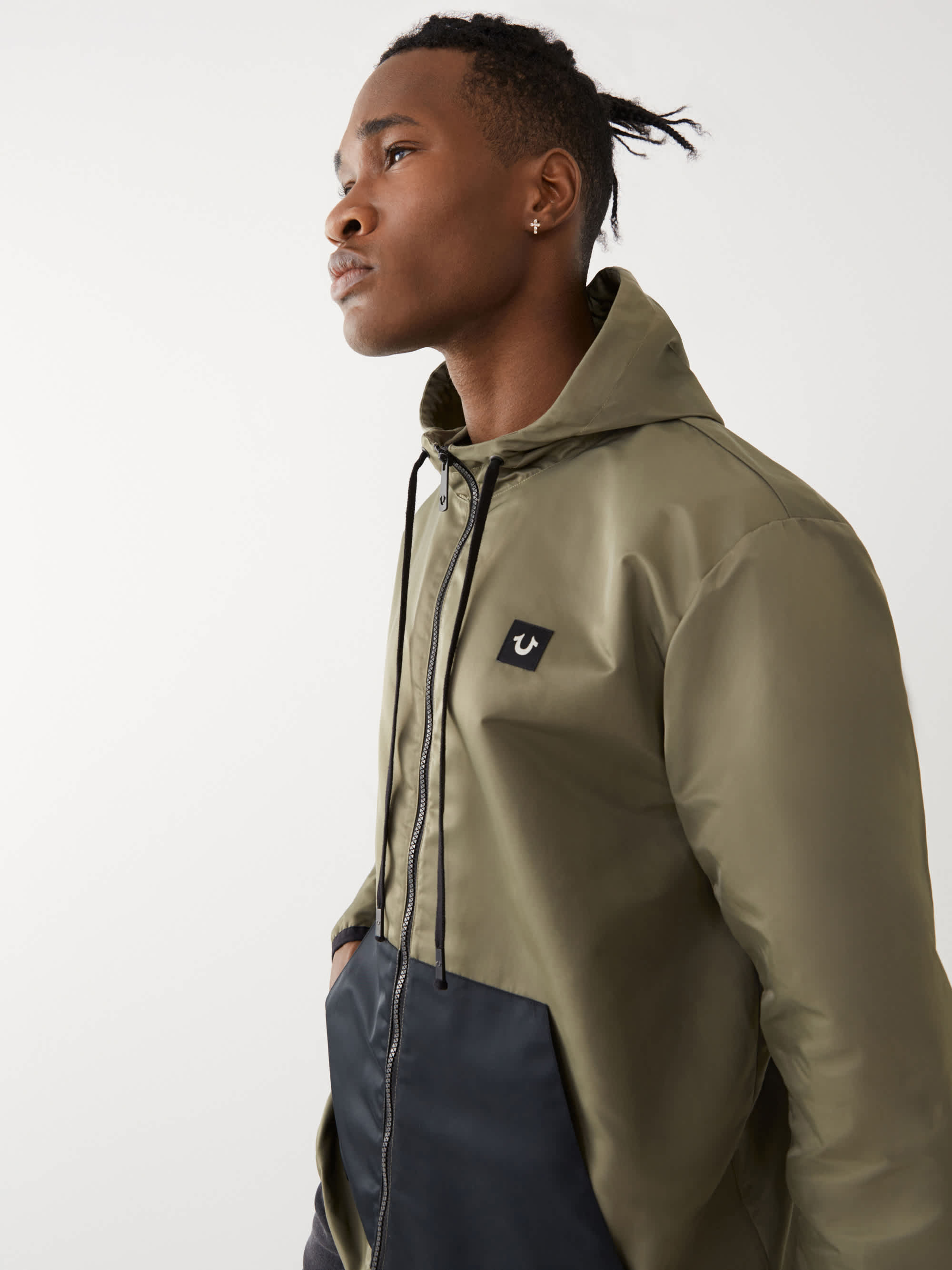 NYLON WINDBREAKER