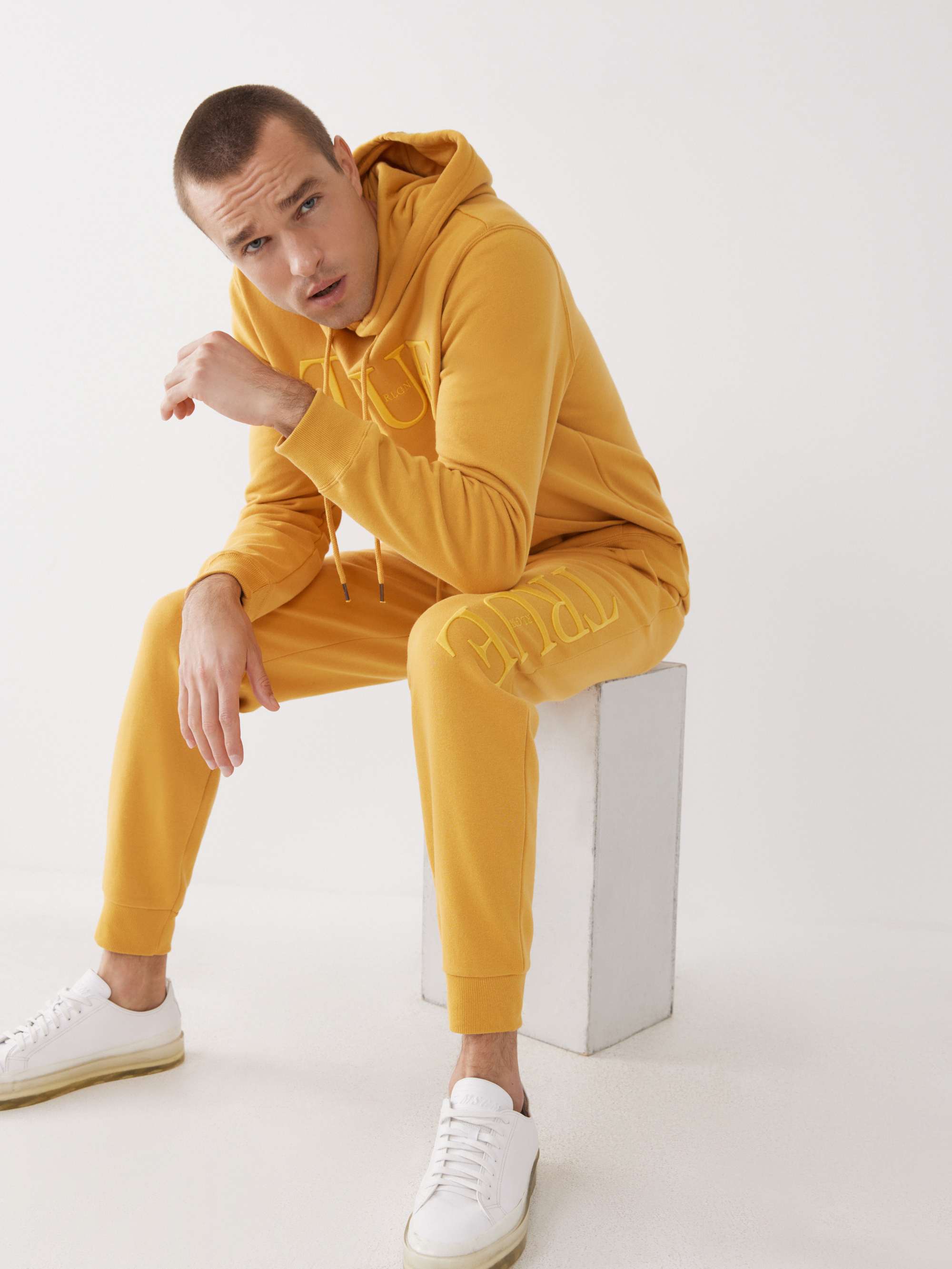 TRUE LOGO JOGGER