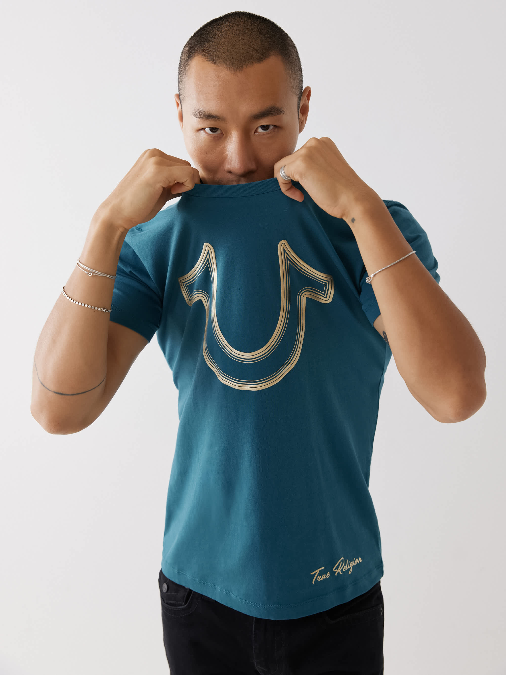 HORSESHOE LOGO TEE