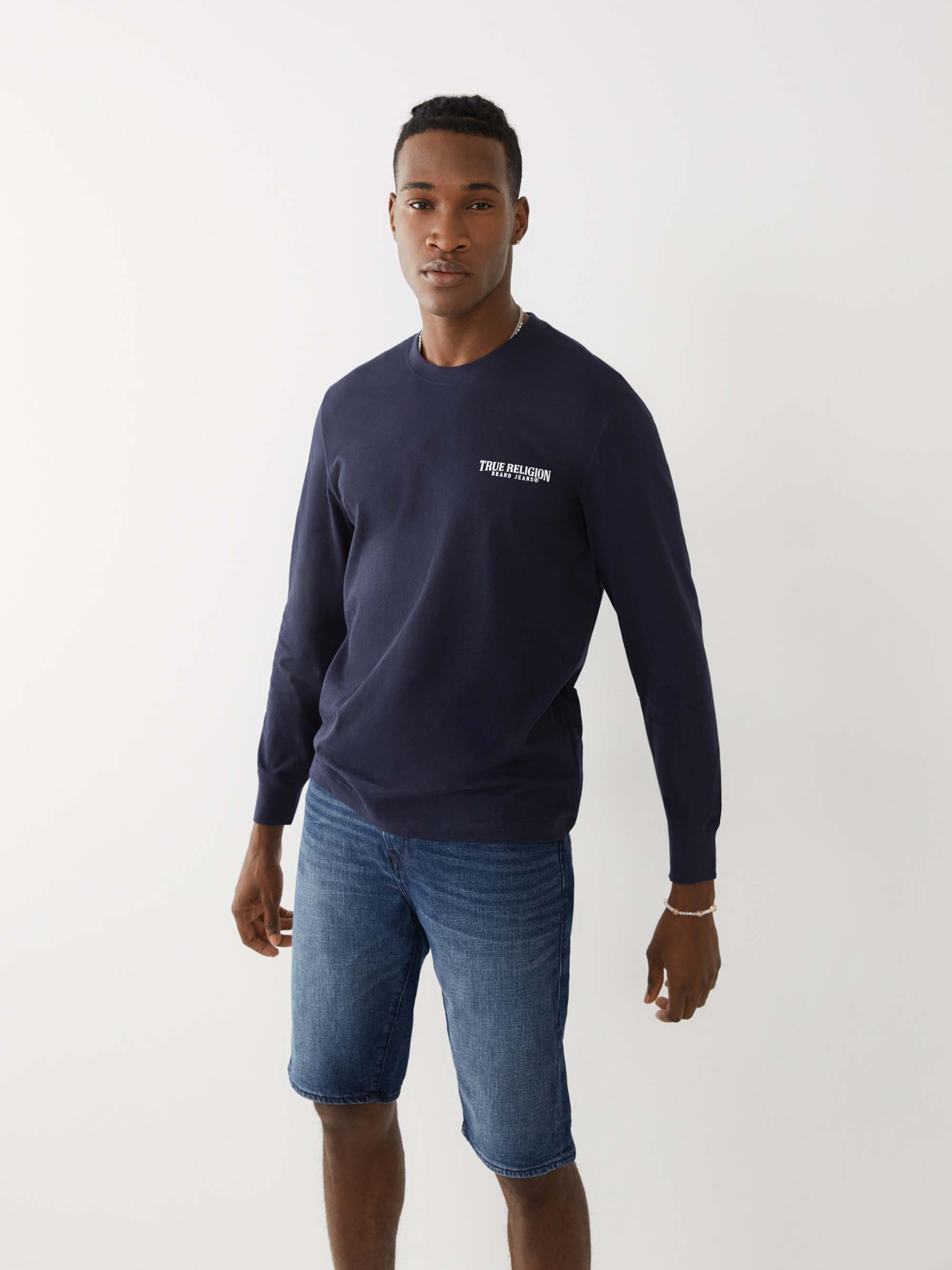 LONG SLEEVE LOGO TEE