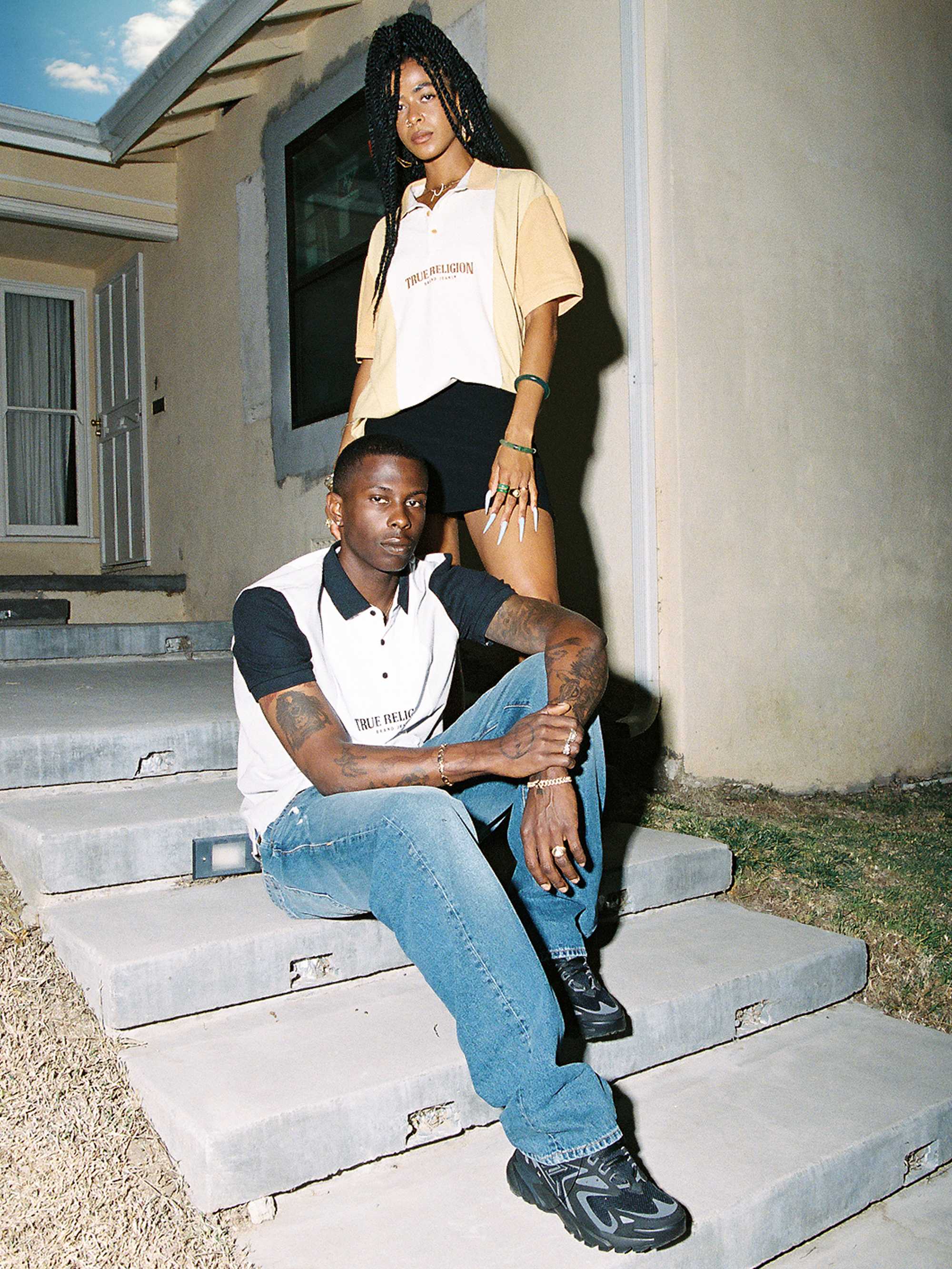 COLOR BLOCK LOGO POLO SHIRT
