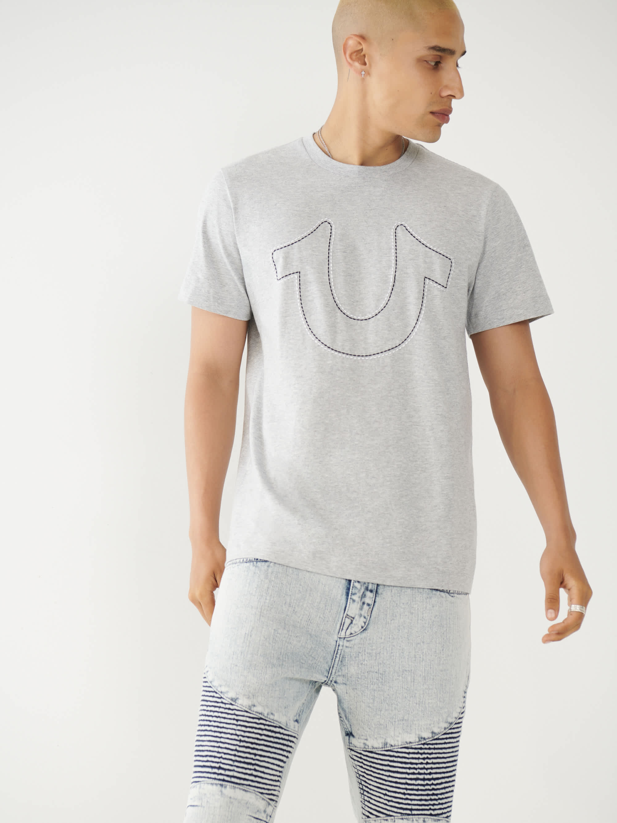 STITCH LOGO TEE
