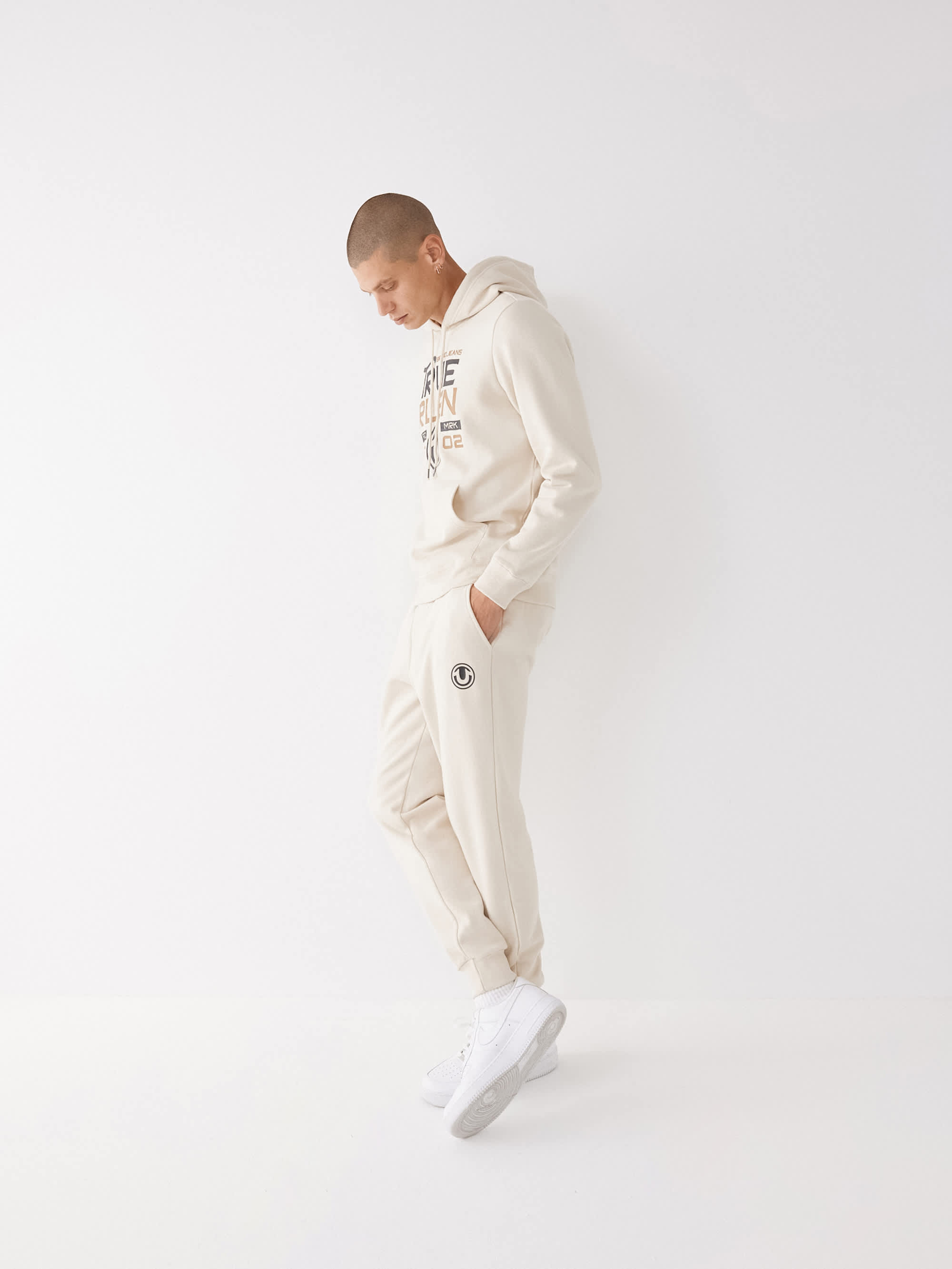 LOGO JOGGER
