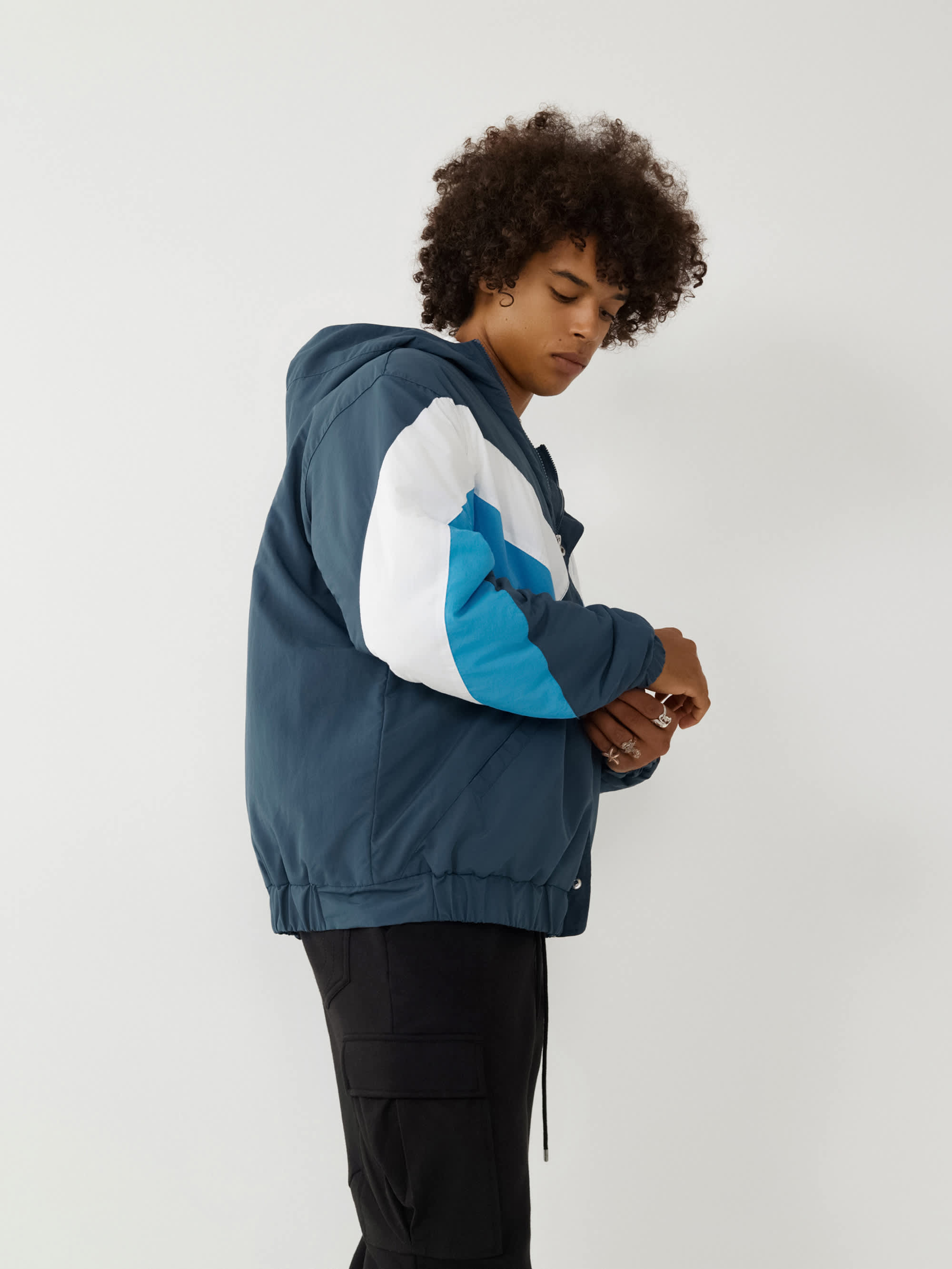 COLOR BLOCK WINDBREAKER