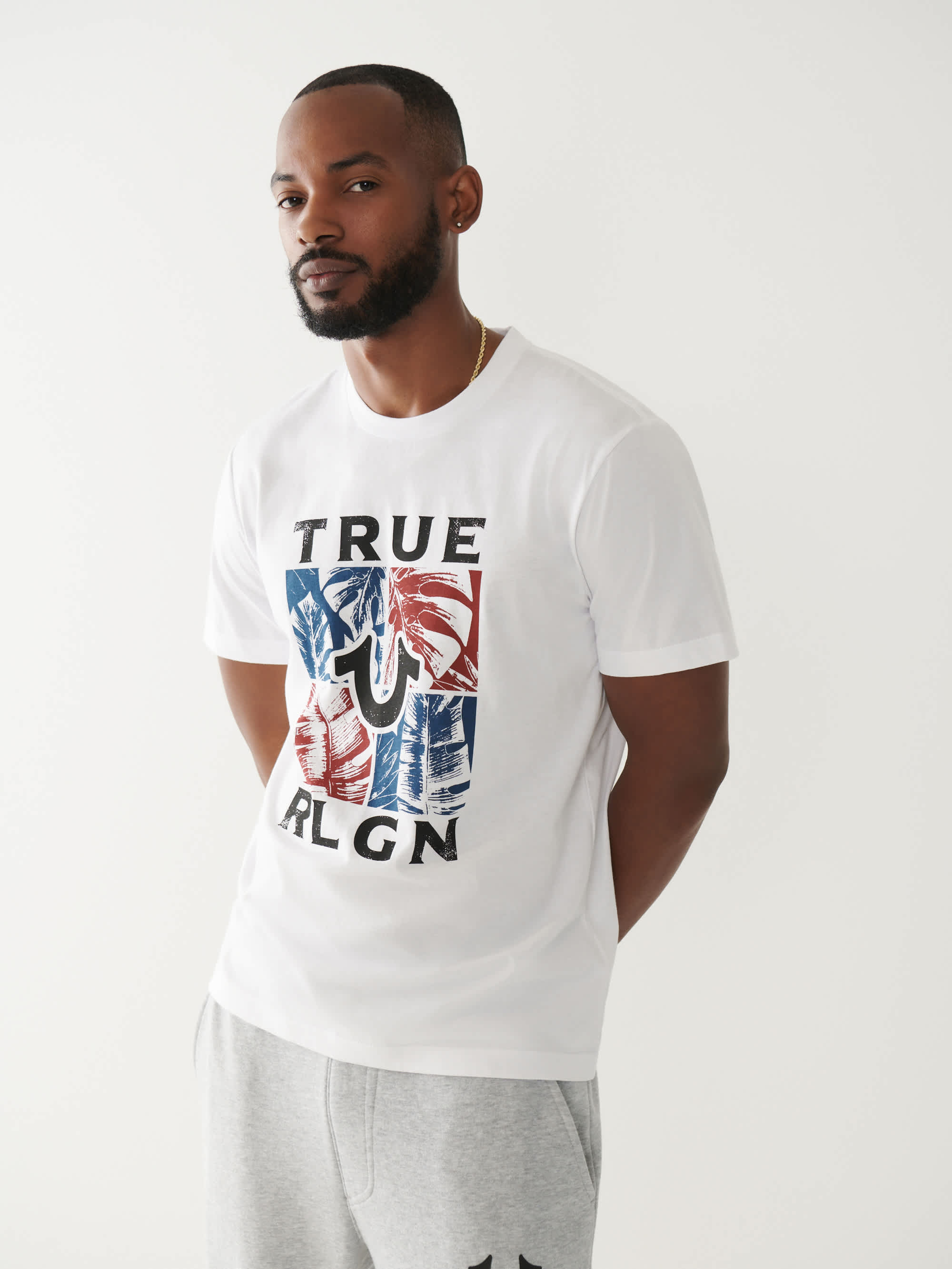 GRAPHIC LOGO TEE