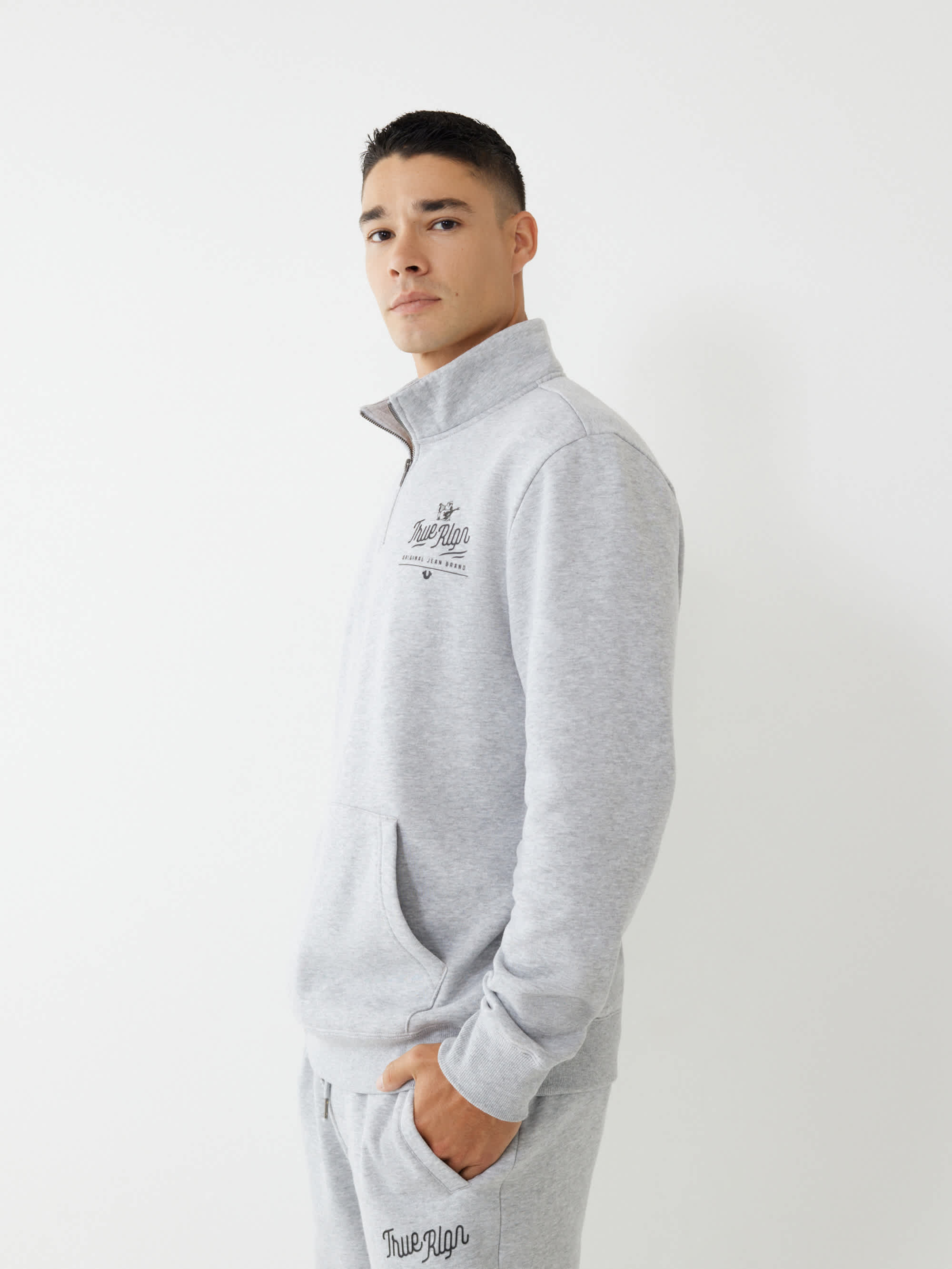 ZIP NECK SWEATSHIRT