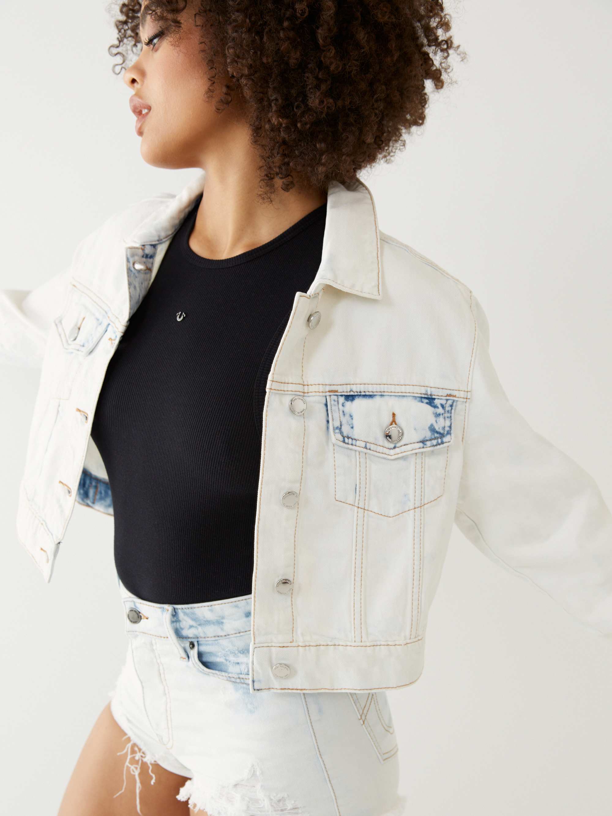 DENIM CROP JACKET