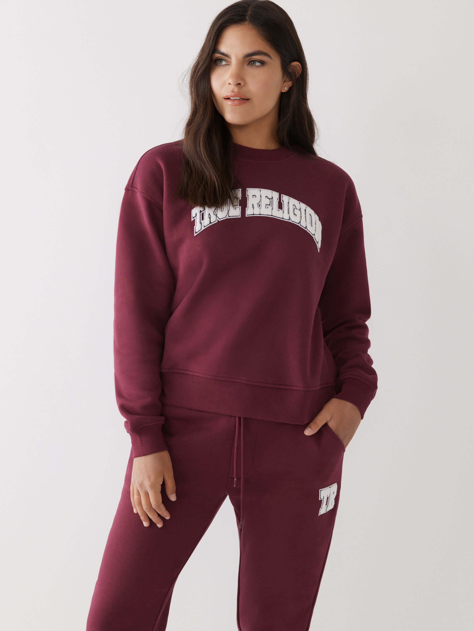 TR VARSITY CREWNECK SWEATSHIRT