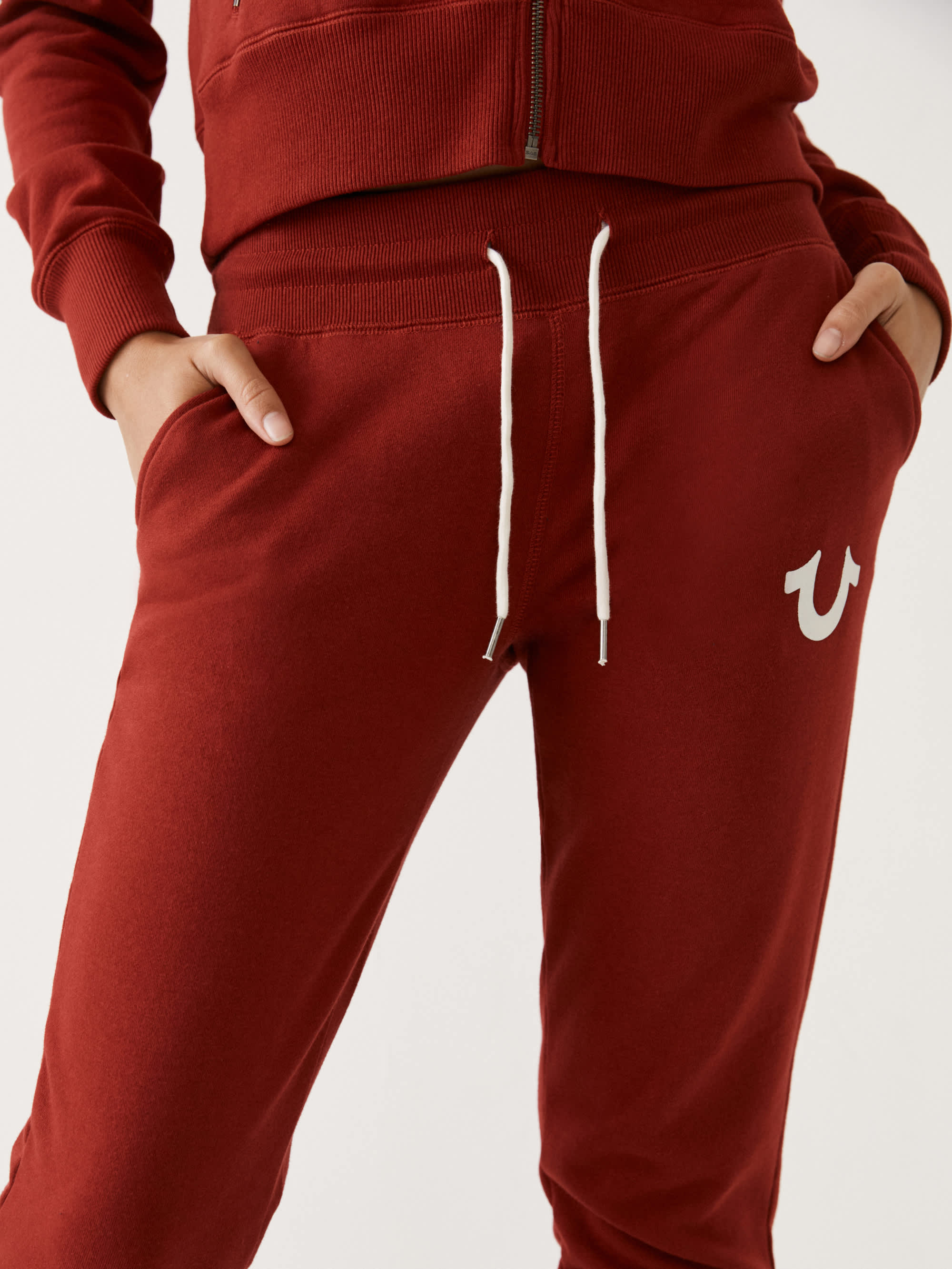 SLIM LOGO JOGGER