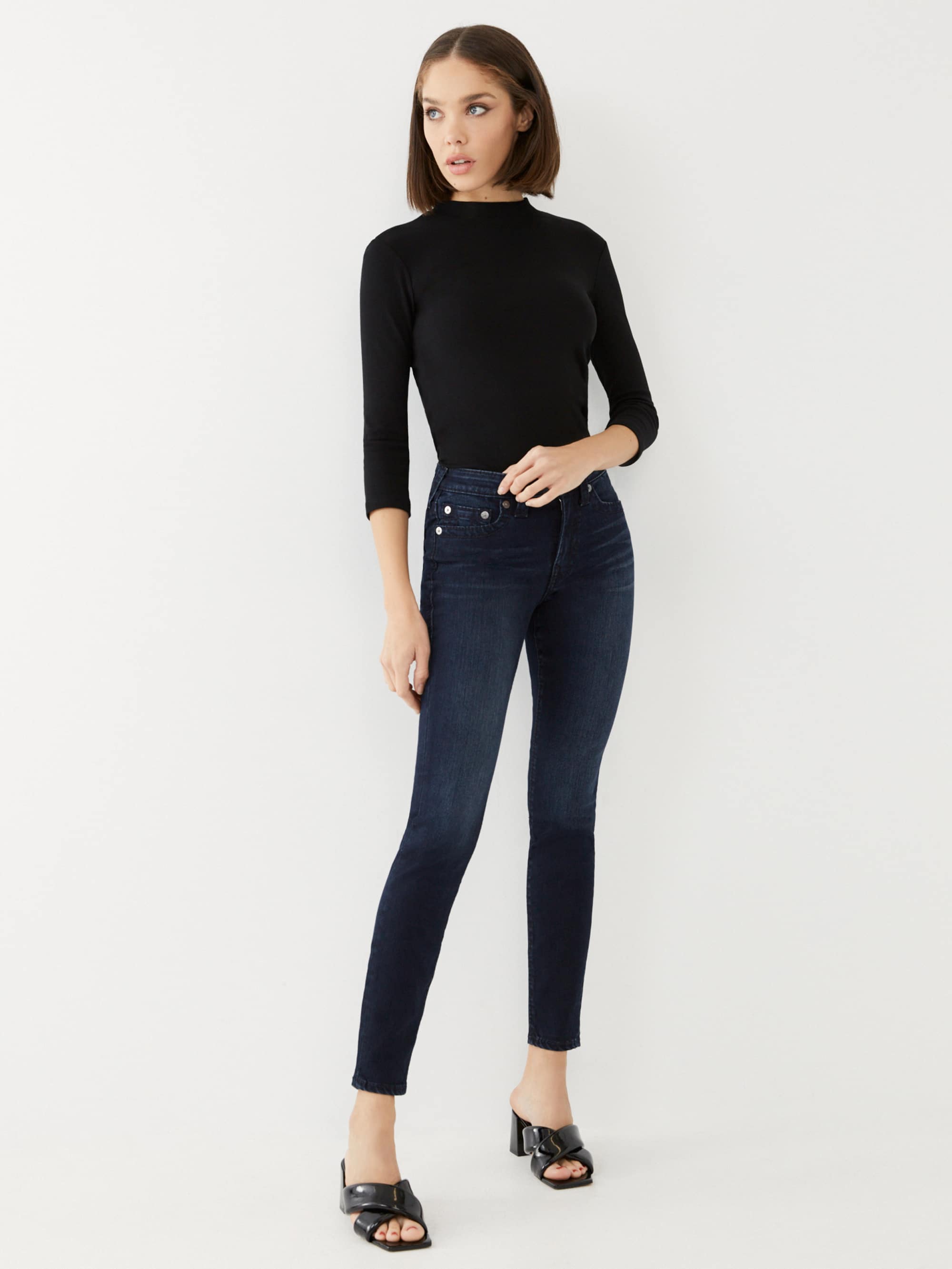 HALLE BIG T SUPER SKINNY JEAN