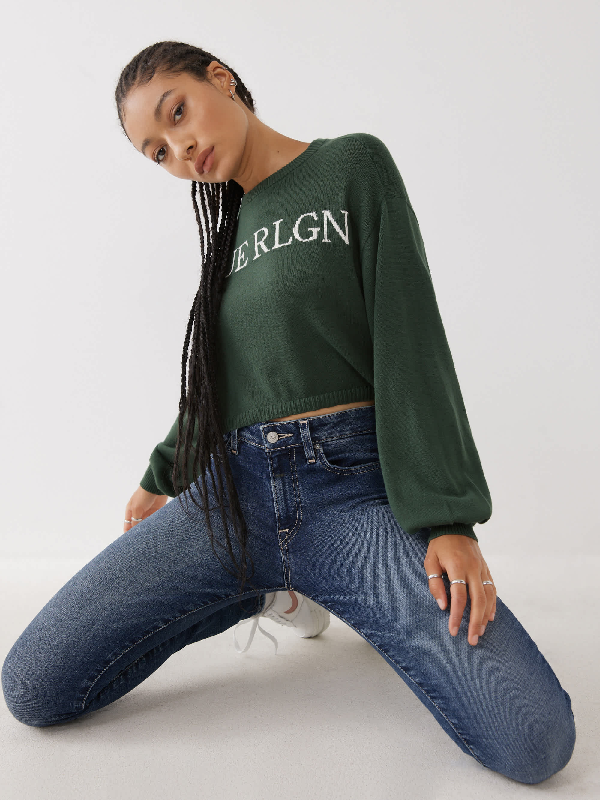 CROP LOGO SWEATER