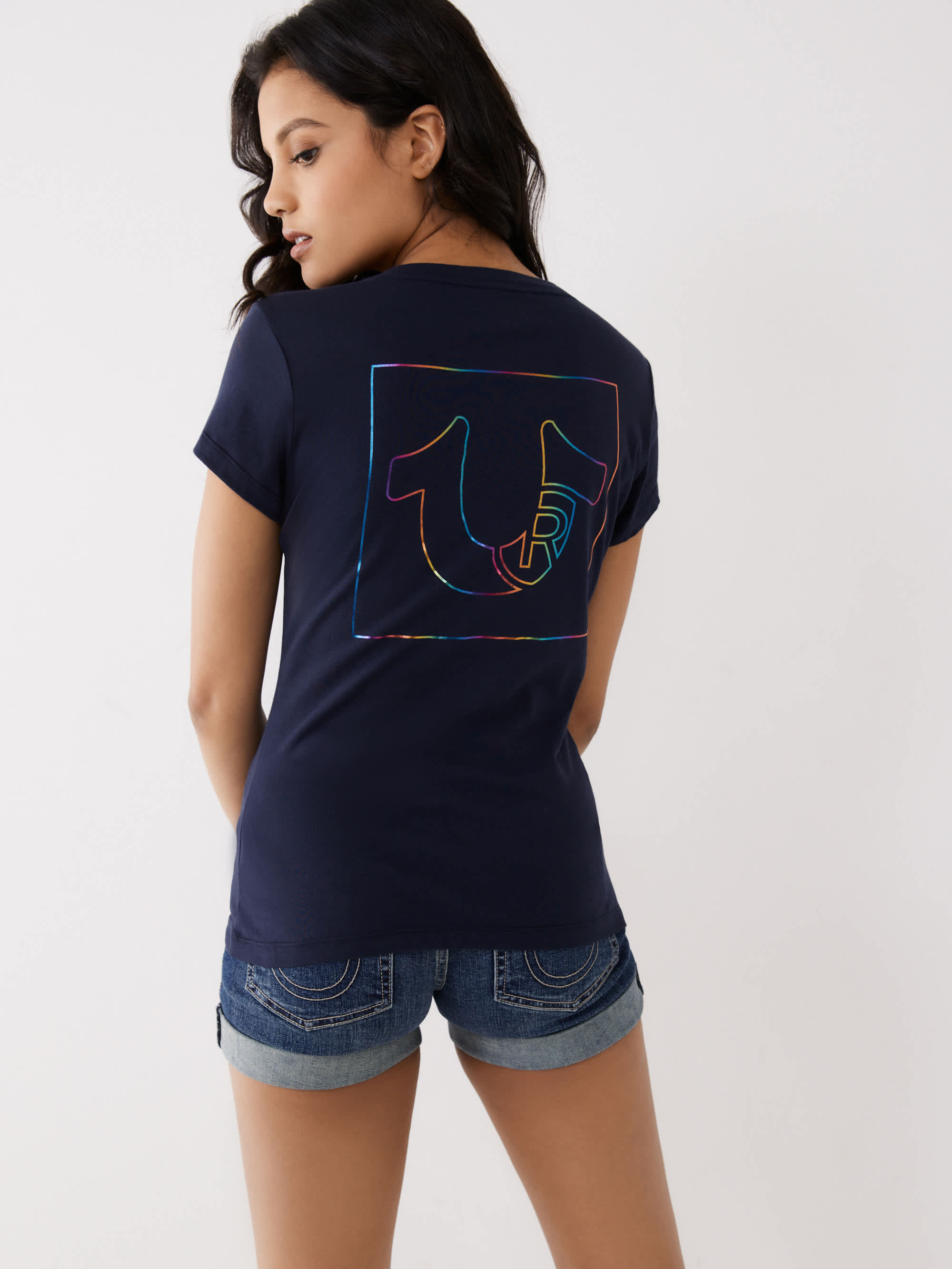PRIDE LOGO V TEE