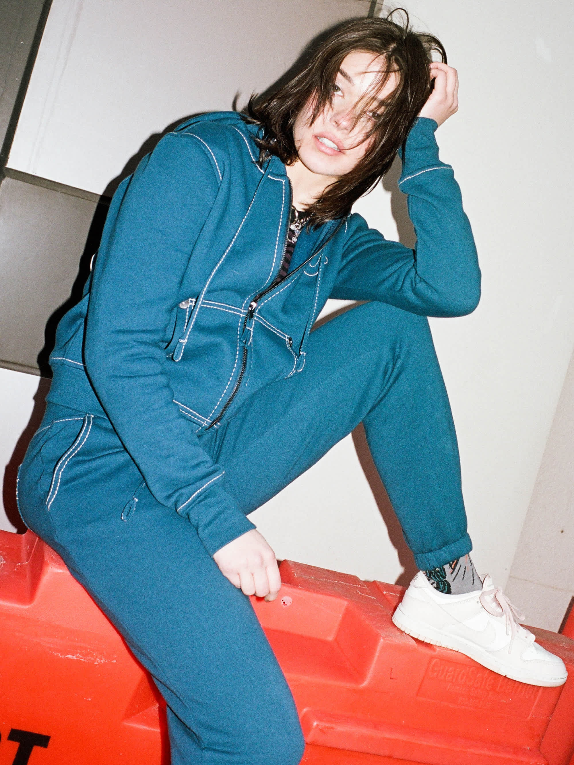 BIG T LOGO JOGGER