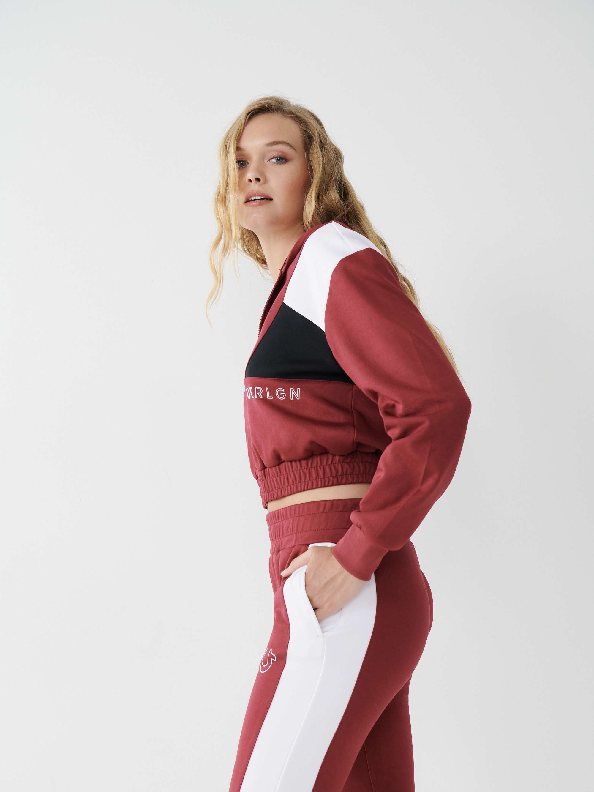 COLOR BLOCK CROP ZIP HOODIE