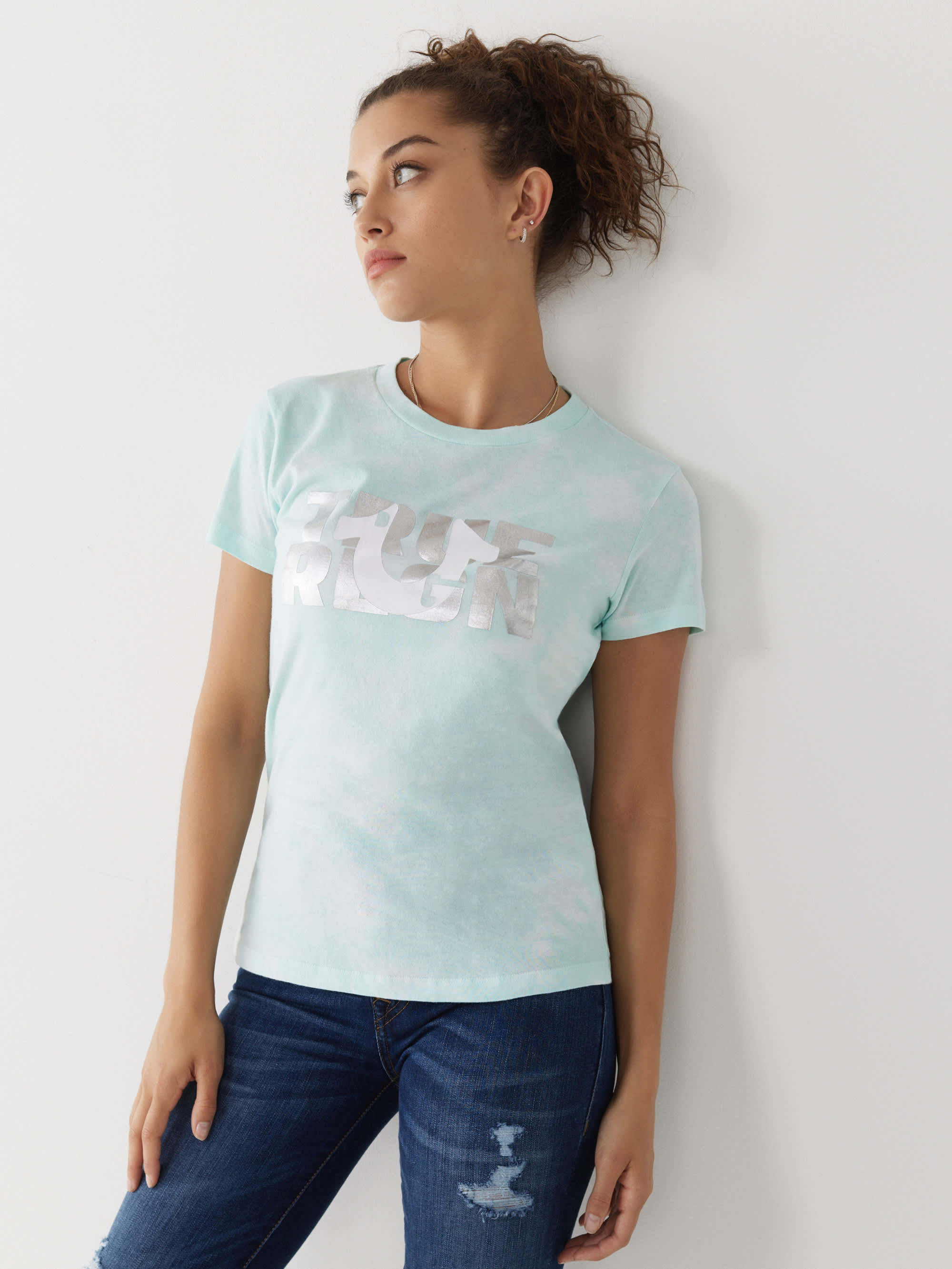 TIE DYE HORSESHOE LOGO TEE