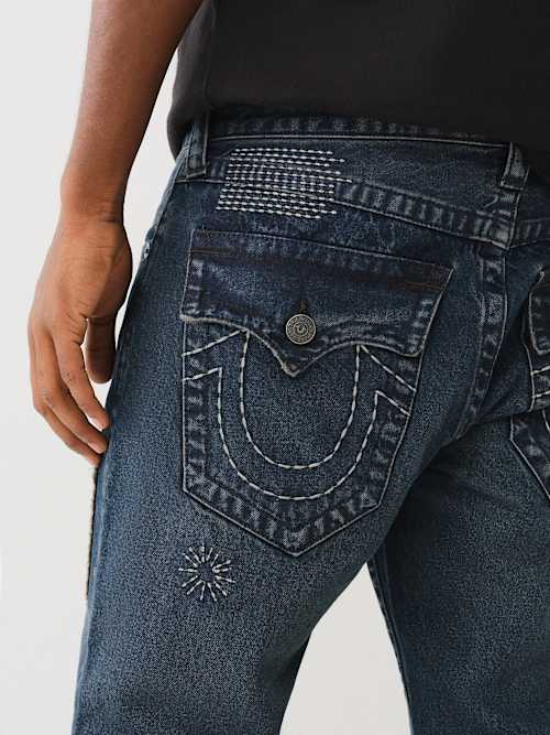 JEANS RECTOS RICKY CON COSTURA SASHIKO Y SOLAPA