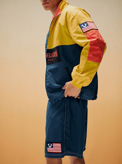 BELTED NYLON TRUE FLAG SHORT