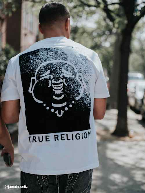 FLOCKED BUDDHA TEE