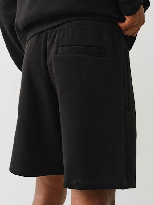 HORSESHOE APPLIQUE SWEAT SHORT