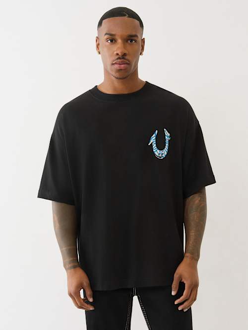 PAINTED PUFF PRINT HORSESHOE OVERSIZED TEE