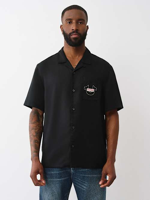 CAMISETA CON CUELLO DE CAMPANA WORLD TOUR