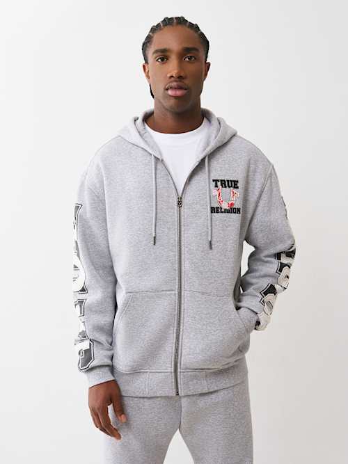true religion ジップニットセーター Drip for the Countdown: NYE Looks That Shine