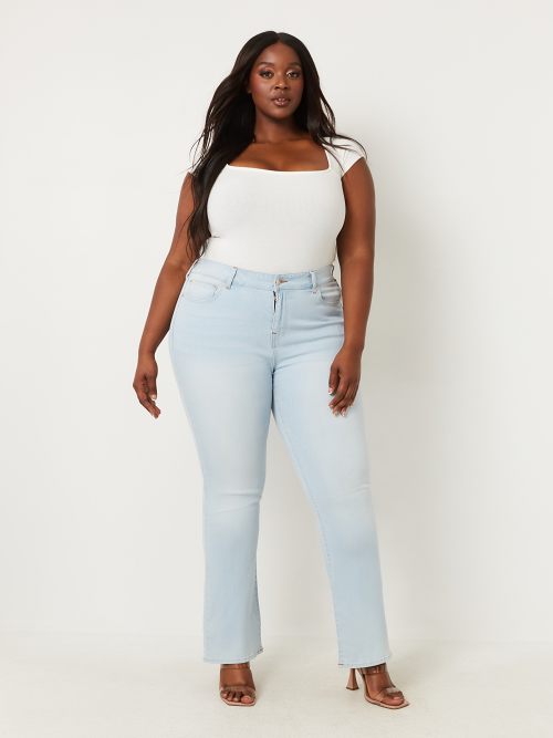 Women's Bootcut Jean (Plus) in DO Wash