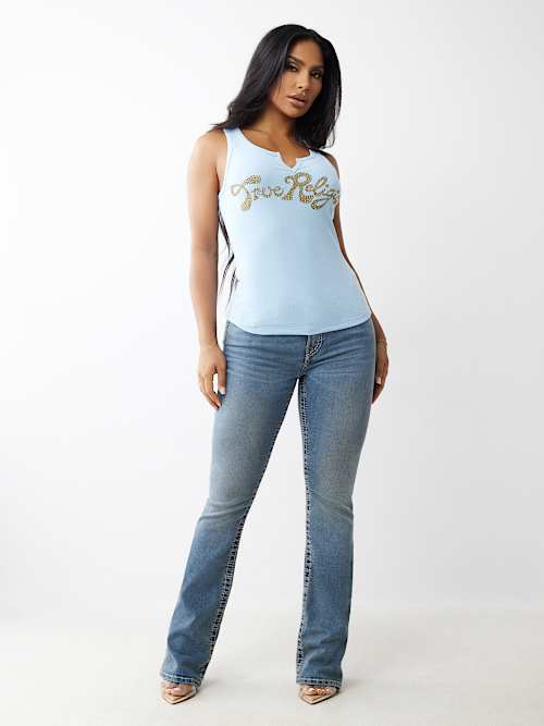 CAMISETA SIN MANGAS CON ESCOTE EN V CON MUESCAS Y LOGOTIPO CRISTAL