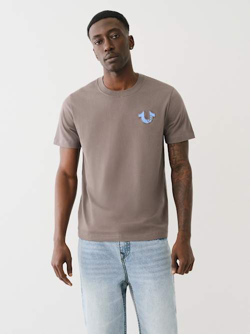 EMBOSSED LOGO SHORT SLEEVE TEE