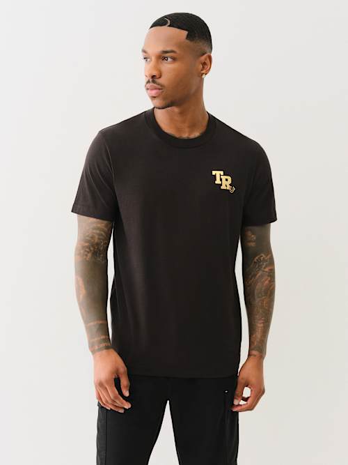 CAMISETA CON LOGOTIPO METÁLICO DE TRUE