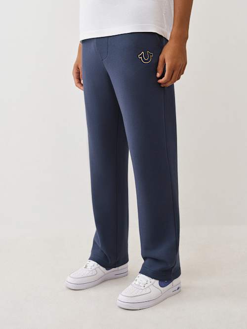 ПРЯМЫЕ БРЮКИ С НАБРОСКАМИ МИРОВОГО ТУРНЕ