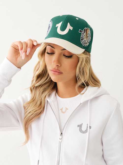 ВЫШИТАЯ ШЛЯПА С НЕСКОЛЬКИМИ ЛОГОТИПАМИ