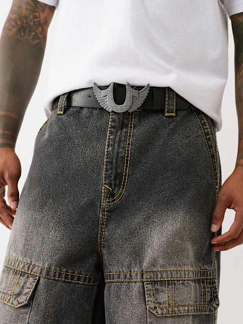 WINGED HORSESHOE BELT