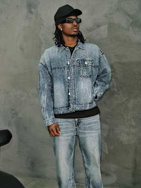 BOXY SUPER T CROPPED DENIM JACKET