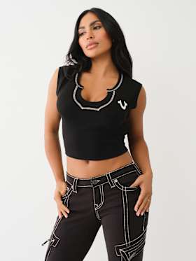 HORSESHOE NOTCH CROP TEE