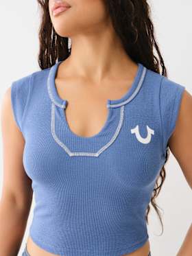 HORSESHOE NOTCH CROP TEE