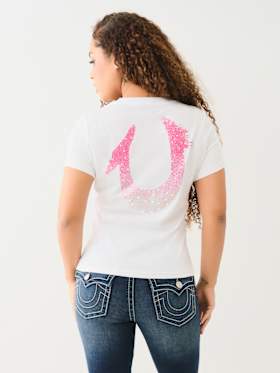 CRYSTAL OMBRE HORSESHOE V NECK TEE