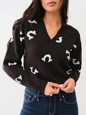 HORSESHOE NOTCH COLLAR SWEATER