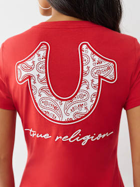 BANDANA HORSESHOE V NECK TEE