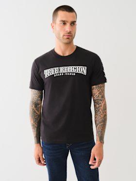 ARCHED LOGO TAPE TRIM TEE