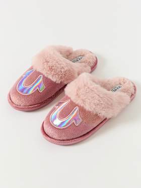 HOLOGRAPHIC HORSESHOE SLIPPER 