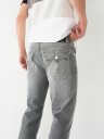 JEANS RECTOS RICKY CON COSTURA BIG T