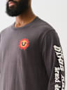 BLAZING HORSESHOE LONG SLEEVE TEE