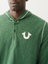 HOODED FLATLOCK HENLEY TEE