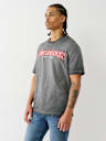 CAMISETA CON LOGOTIPO BORDADO