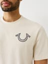 CAMISETA CON ESQUELETO Y HERRADURA