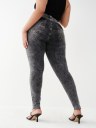 JENNIE MID RISE CURVY SKINNY JEAN